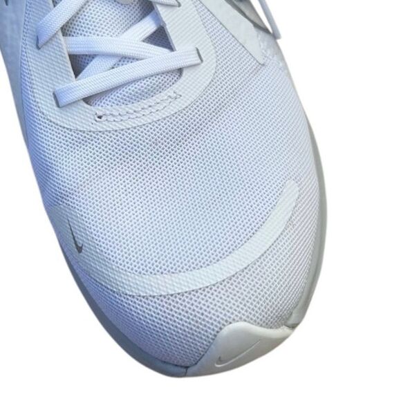 Nike Quest 5 Road Running Athletic Shoes Women's Sz 10 White Lightweight Tennis - Picture 13 of 14